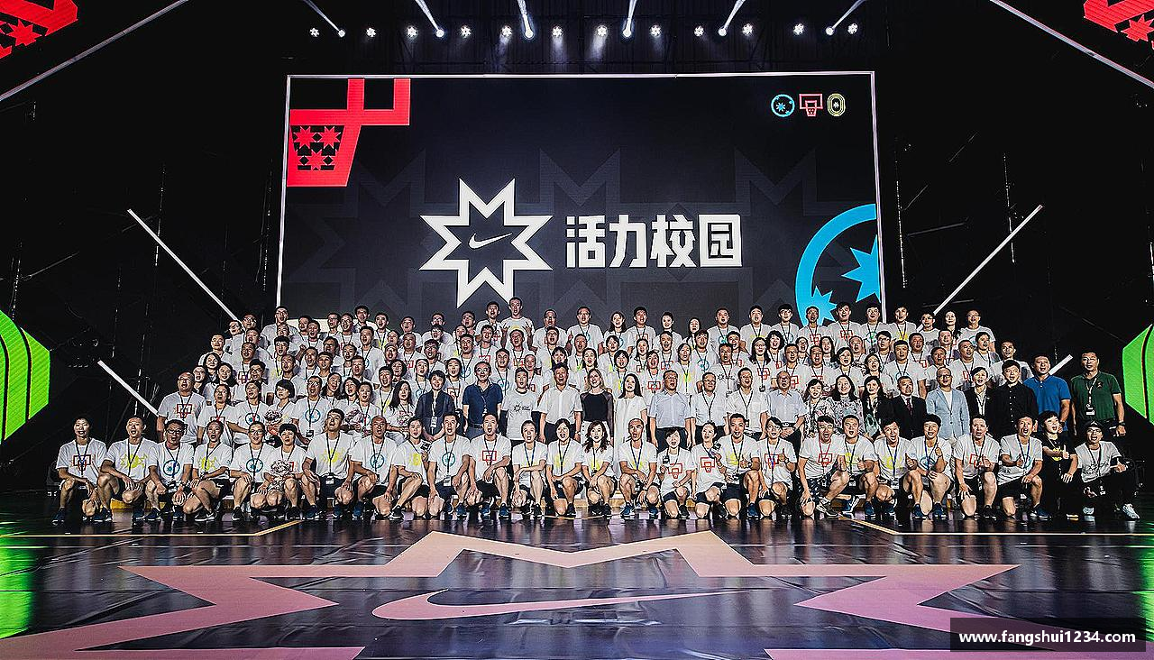 世界杯官网入口挑战自我，突破极限